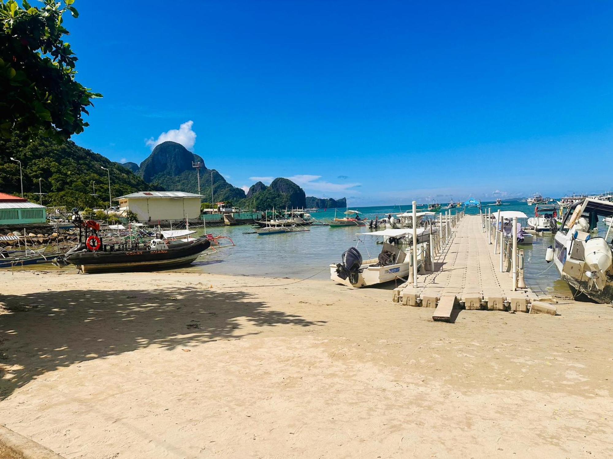 Hangout'S Hostel El Nido Kültér fotó